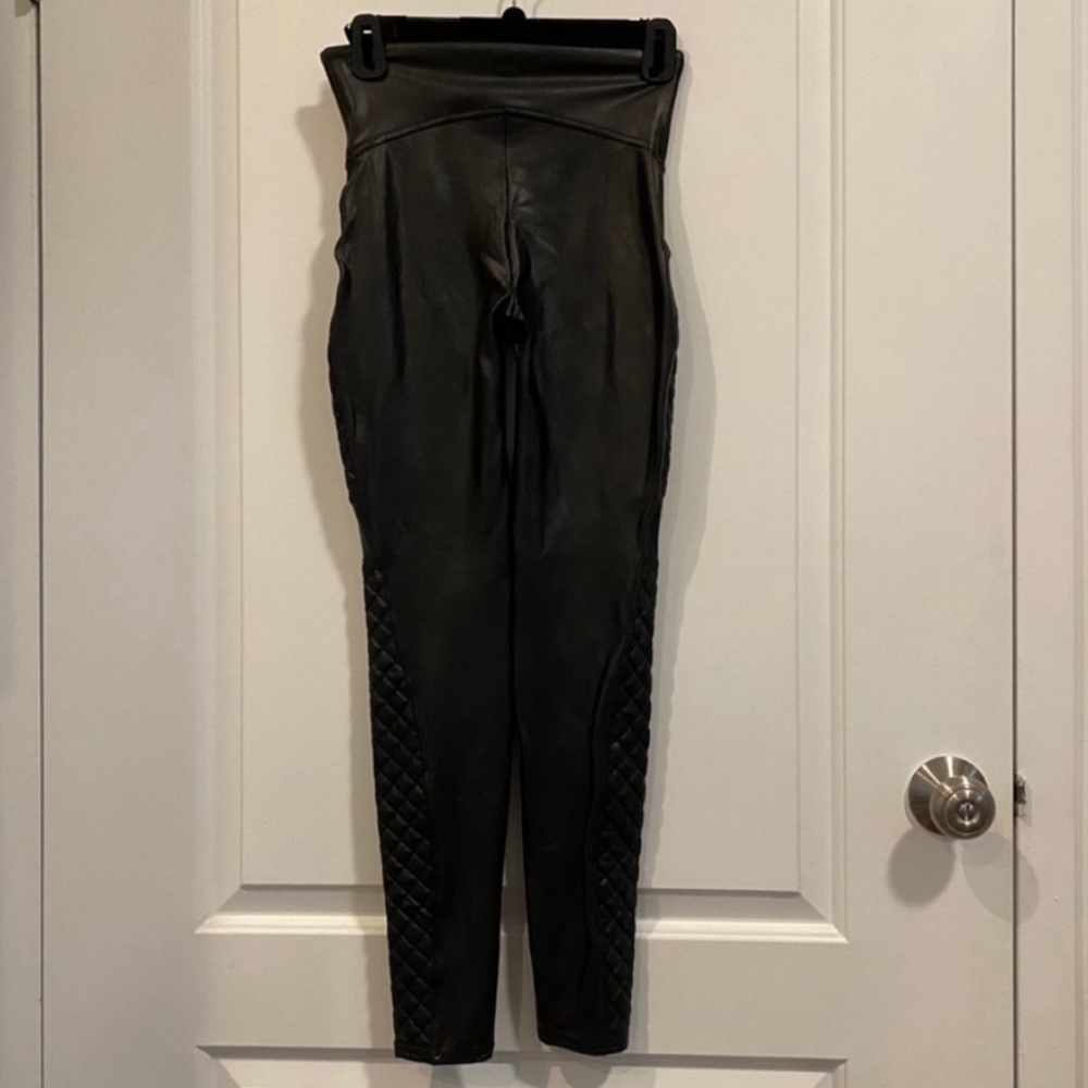 Spanx Faux Leather Quilted Leggings - Picture 6 of 6